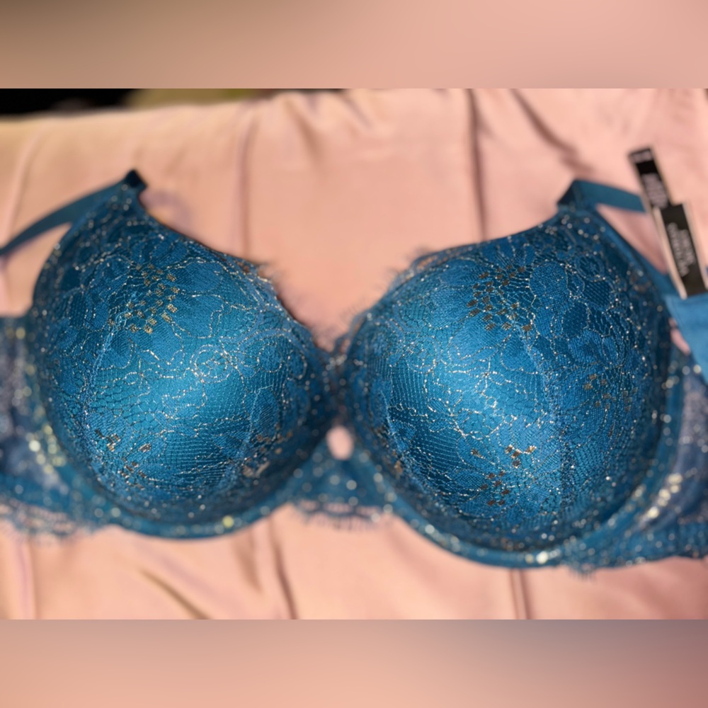 Victoria's Secret ‘Very Sexy’ Lmtd edition holiday - teal with gold detail